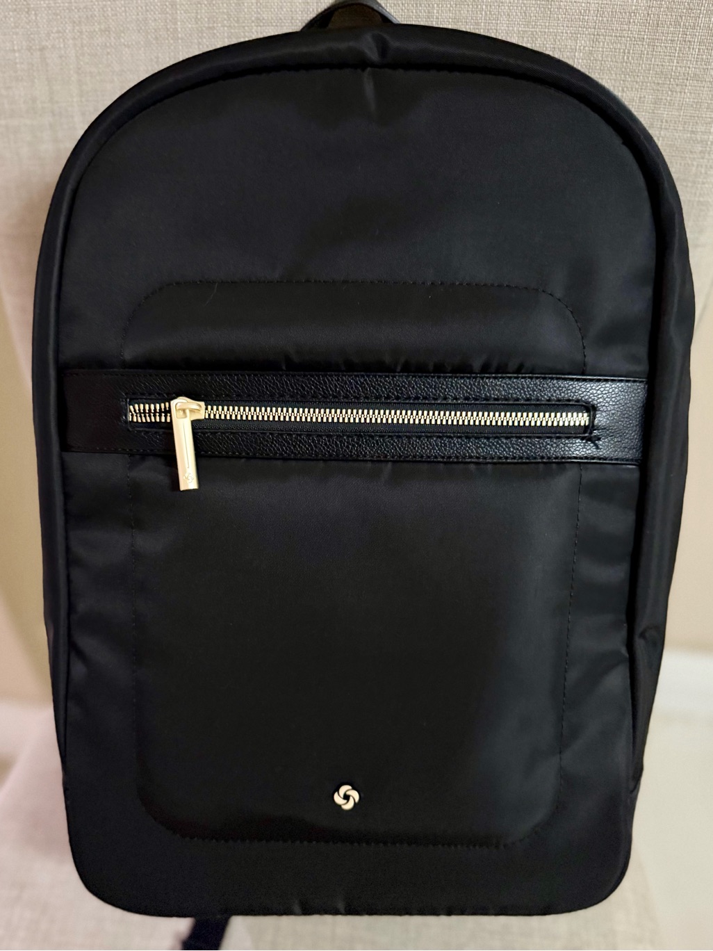 Nwt Mobile Solution 2 Essential Backpack